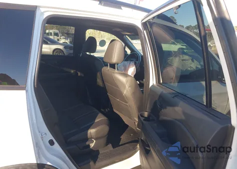 2022 Honda Passport Awd Trailsport from USA, damaged, VIN 5FNYF8H66NB002997